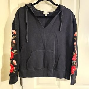✅️ American Eagle Embroidered Hoodie | XS